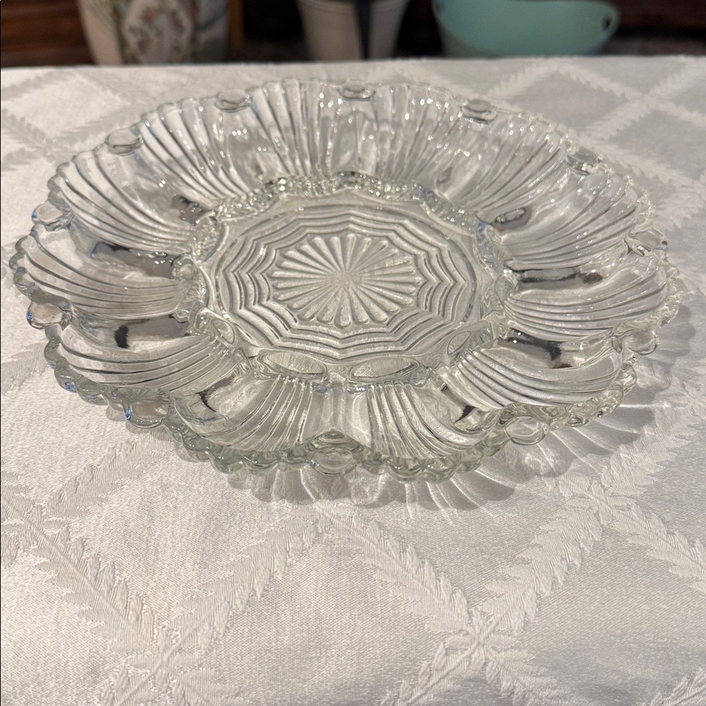 Vtg crystal egg plate Anchor Hocking